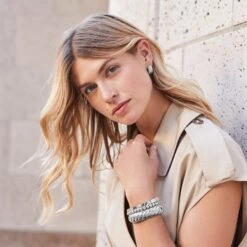 Athena Scalloped Hinged Bangle -Moonlink Jewelry Shop athena scalloped hinged bangle silver 3