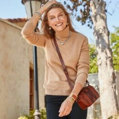 Dominique Camera Bag 7 Dominique Camera Bag -Moonlink Jewelry Shop dominique camera bag whisky 3 c9f5ab07 0ea0 411f b48e 4a71fe5f8816