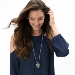 Floral Heart Locket Necklace -Moonlink Jewelry Shop floral heart locket necklace silver 4 d77a7c87 21b4 4ea9 84b8 dea0bbed0765