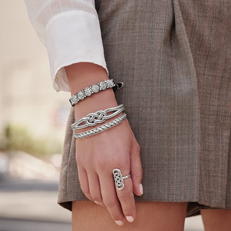 Interlok Hinged Bangle 5 Interlok Hinged Bangle - Image 5