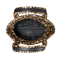 Kamille Cross Body Bag -Moonlink Jewelry Shop kamille cross body bag catwalk 1